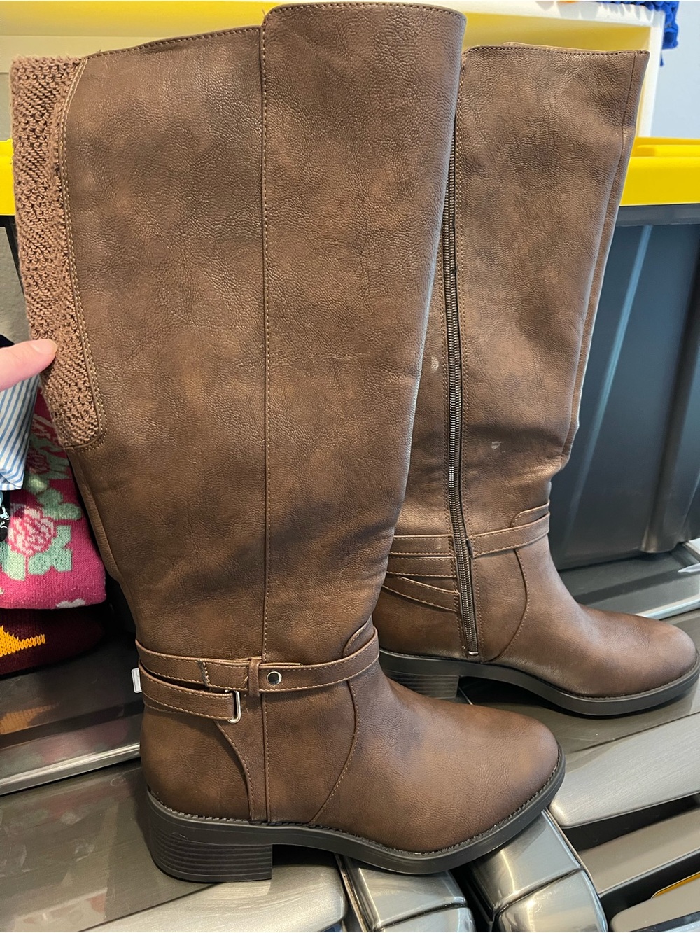 Life stride 8W Women's Tall Brown Riding Boots